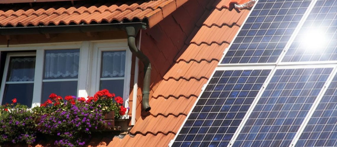 Housetop-with-solar